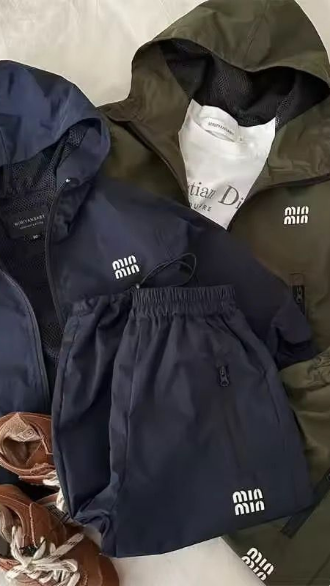Hoodie Travel Set