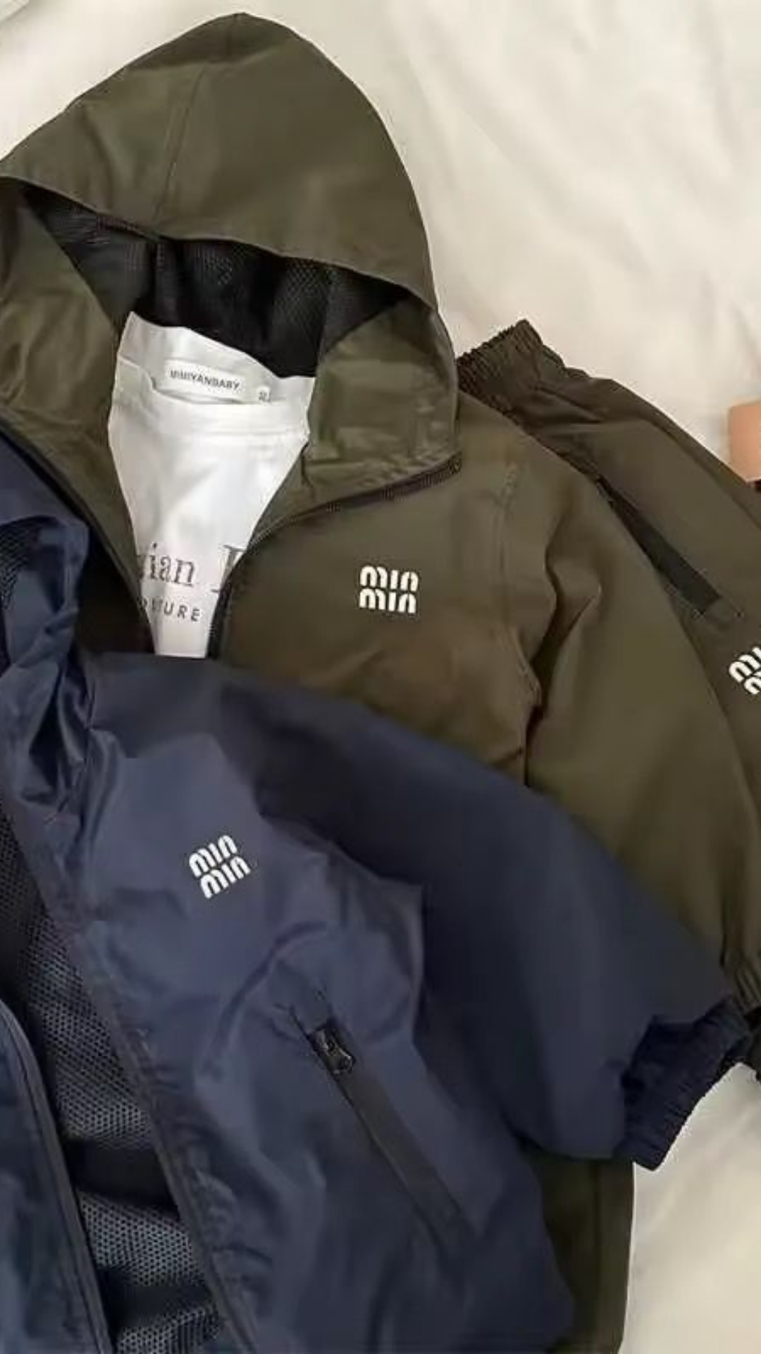 Hoodie Travel Set
