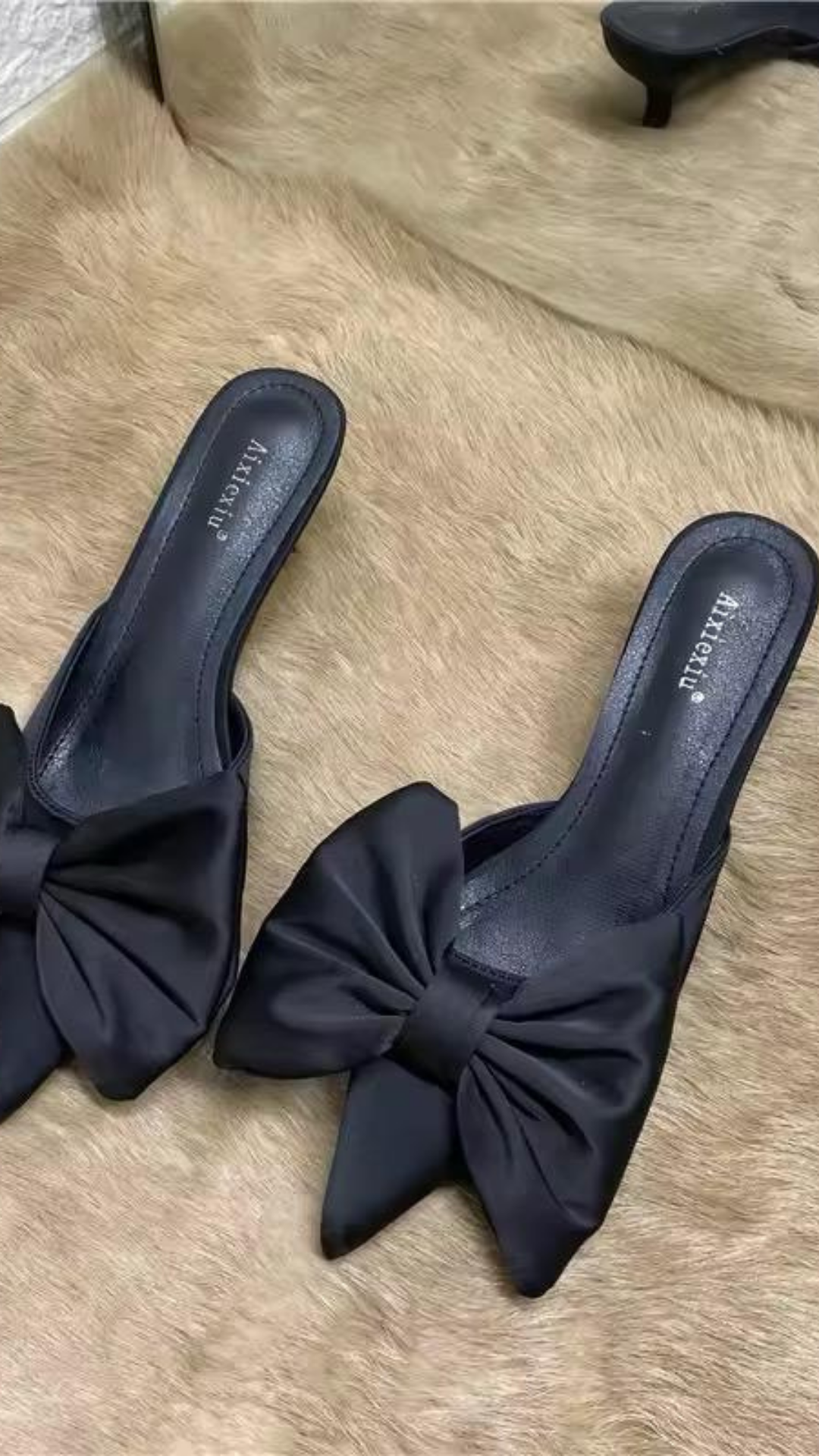 Bow Kitten Heels