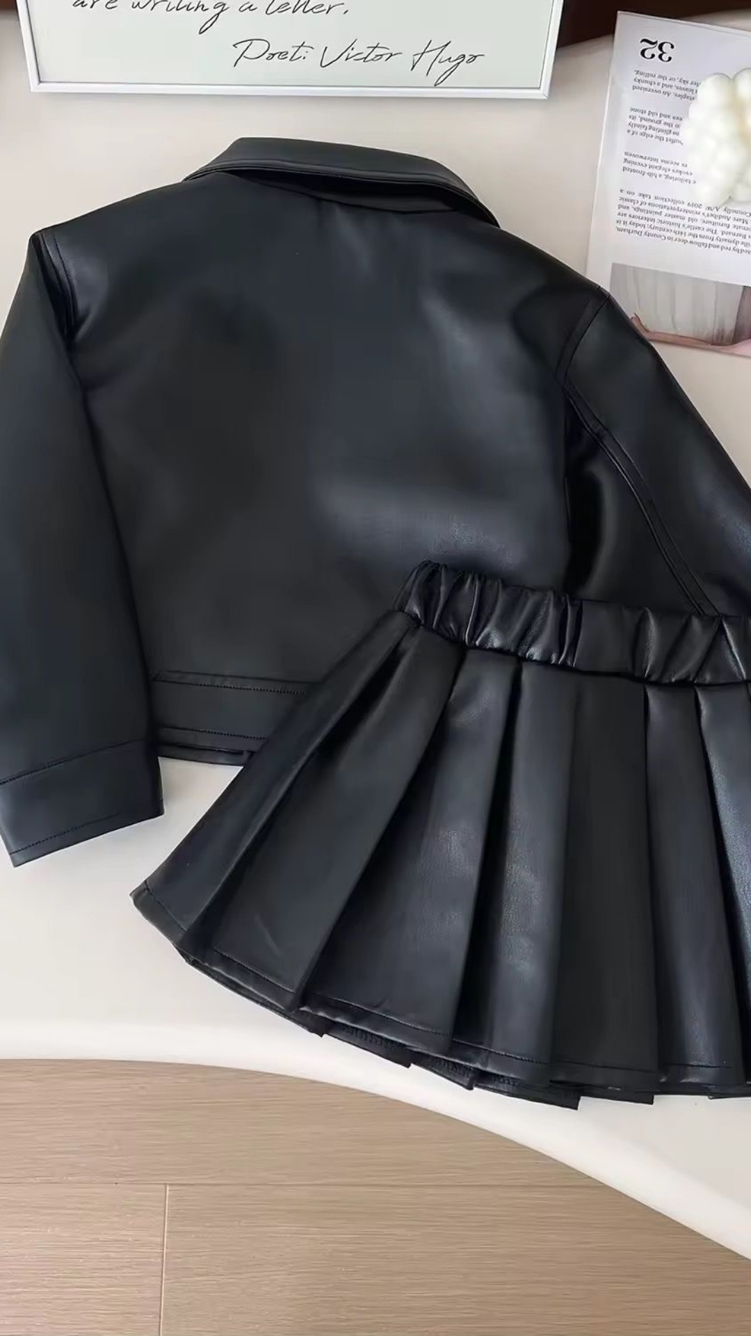 Frosty Leather (PU) Set