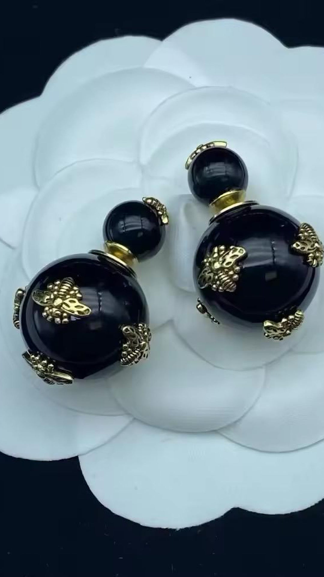 Pearl Bee Earrings