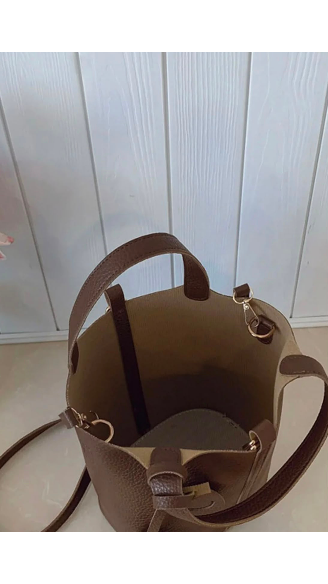 Bucket bag