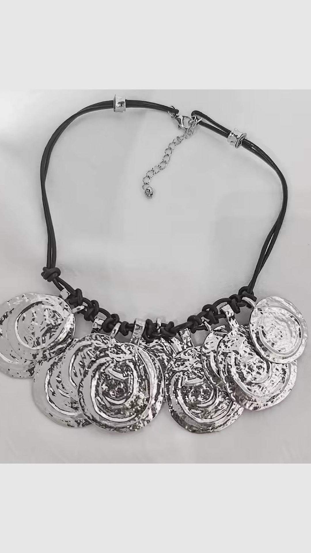 Chunky Neckpiece