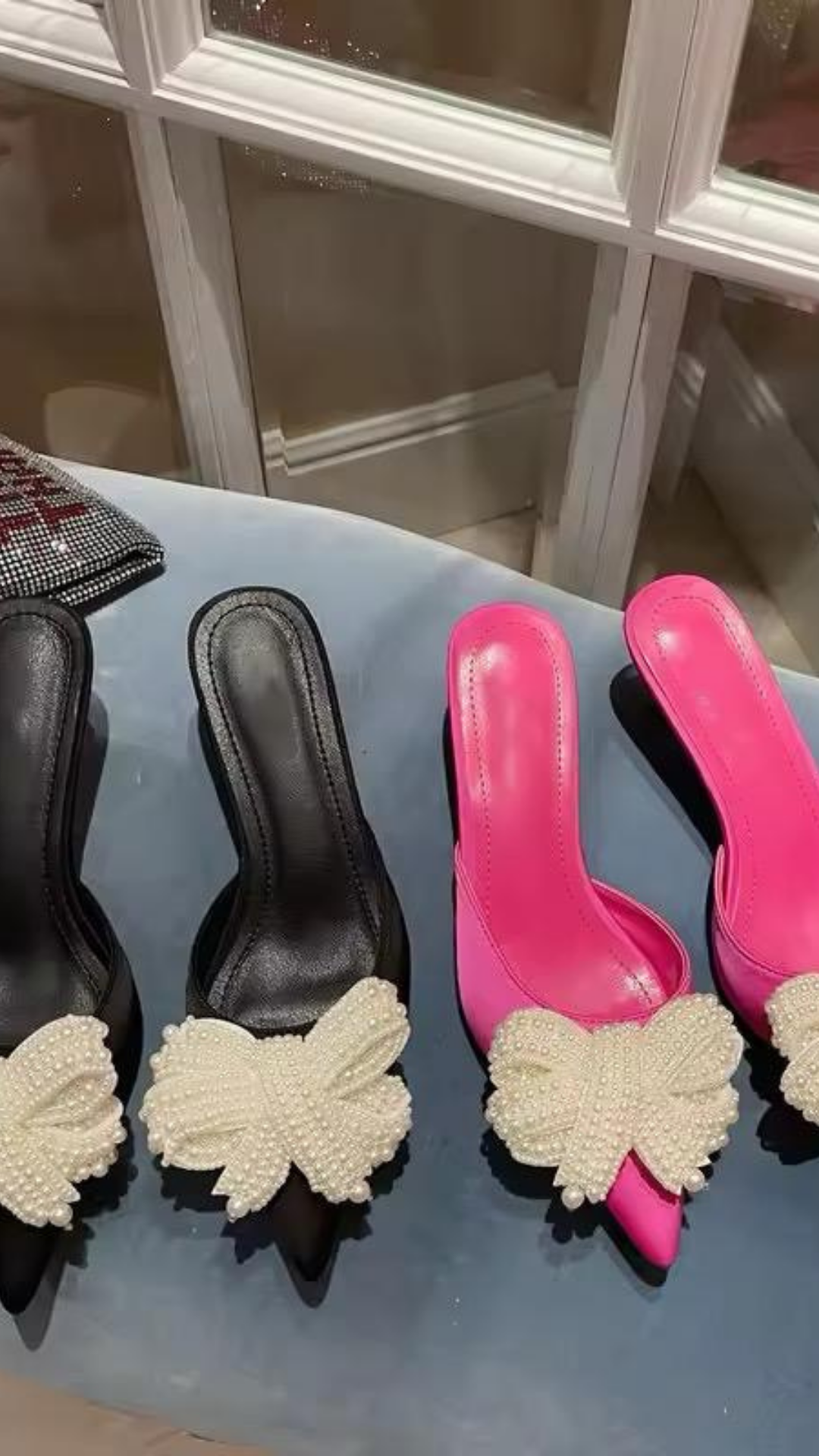 Bow Pearl Kitten Heels