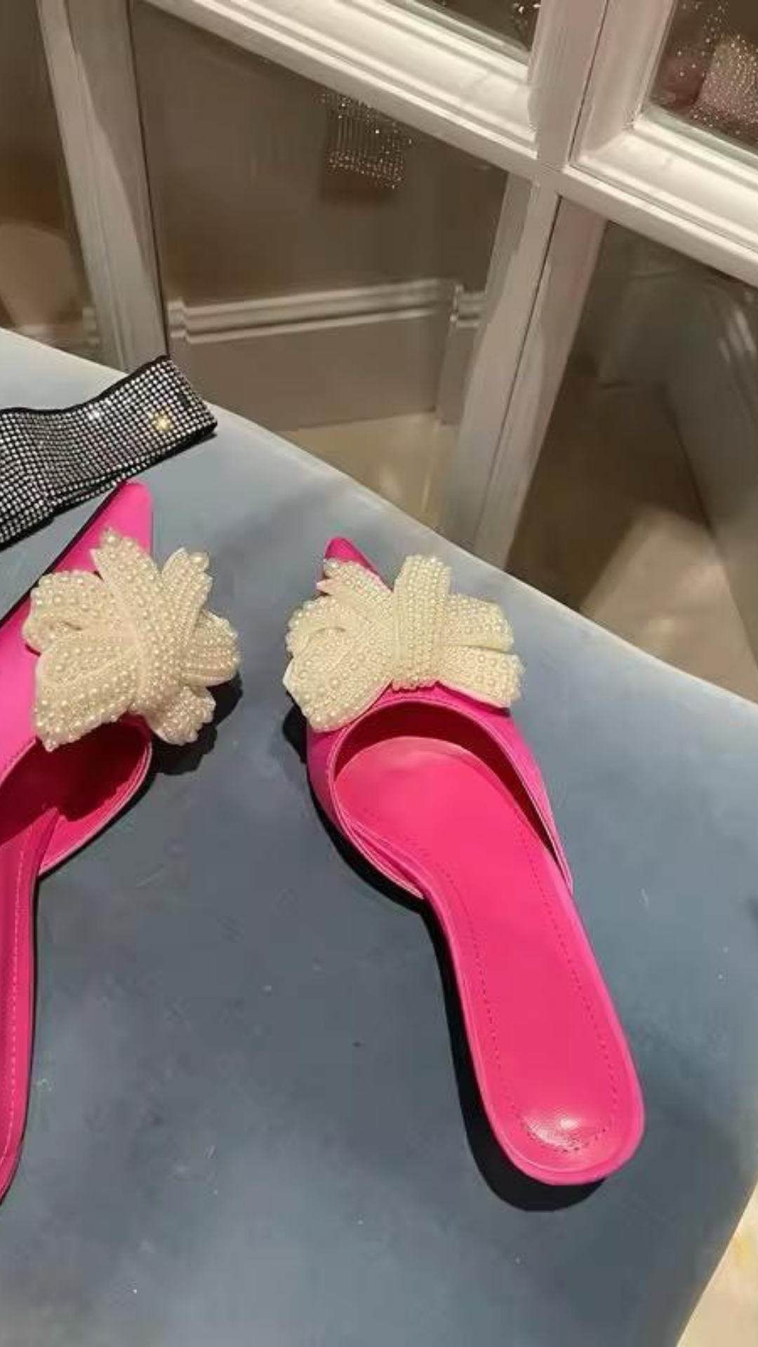 Bow Pearl Kitten Heels