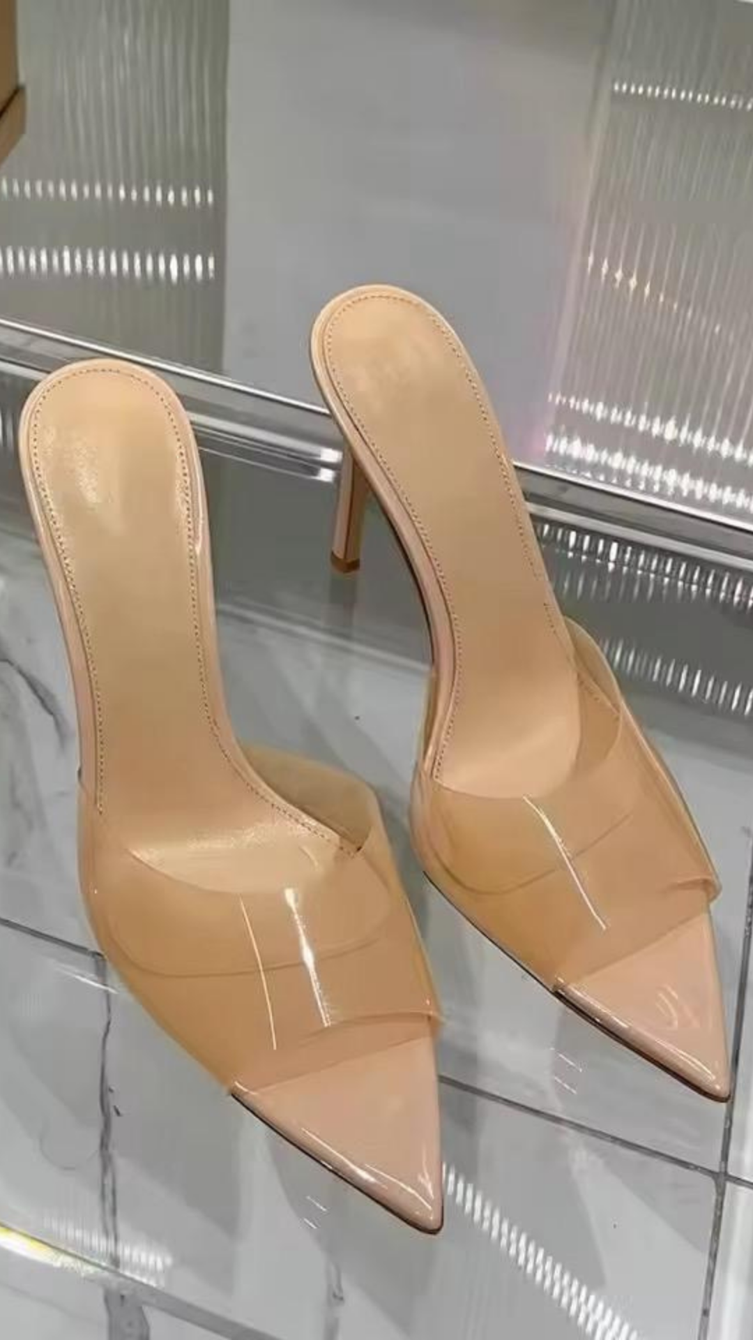 Alina Heels
