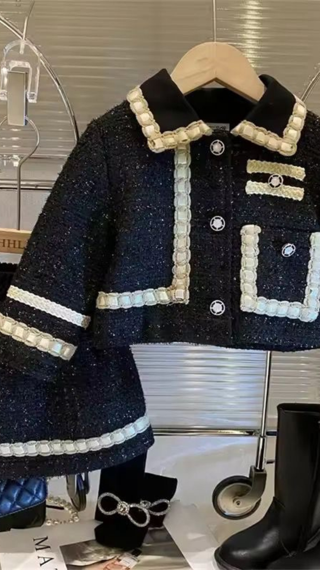 Snowflakes Tweed Set