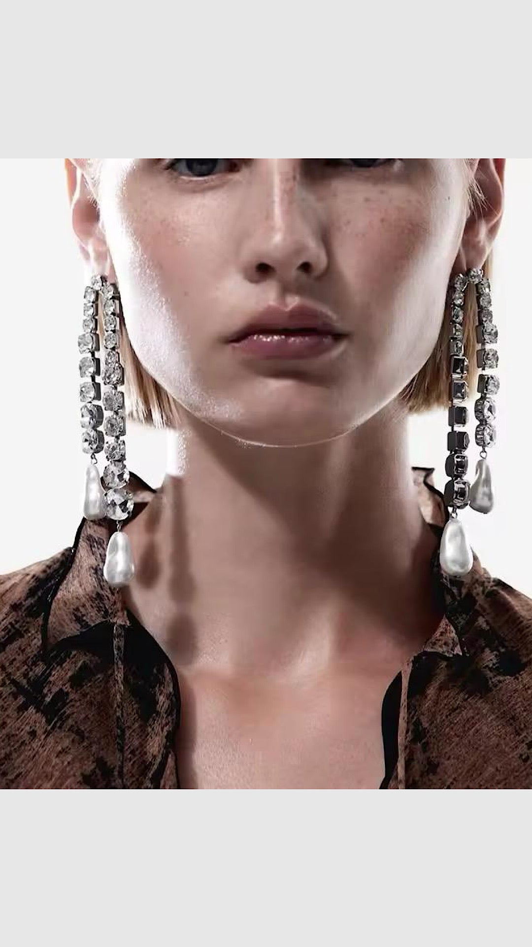 Pearly Earrings