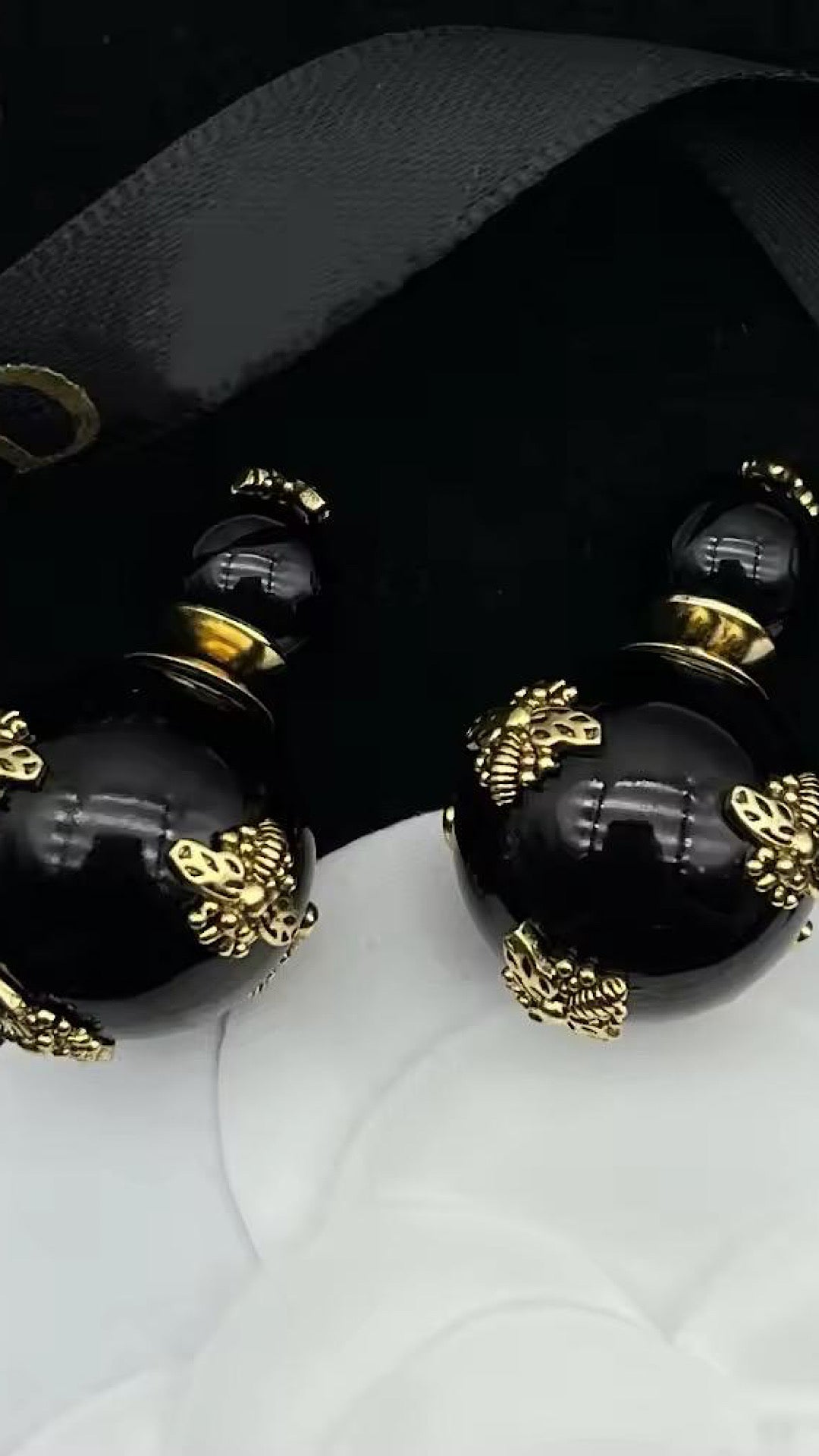 Pearl Bee Earrings