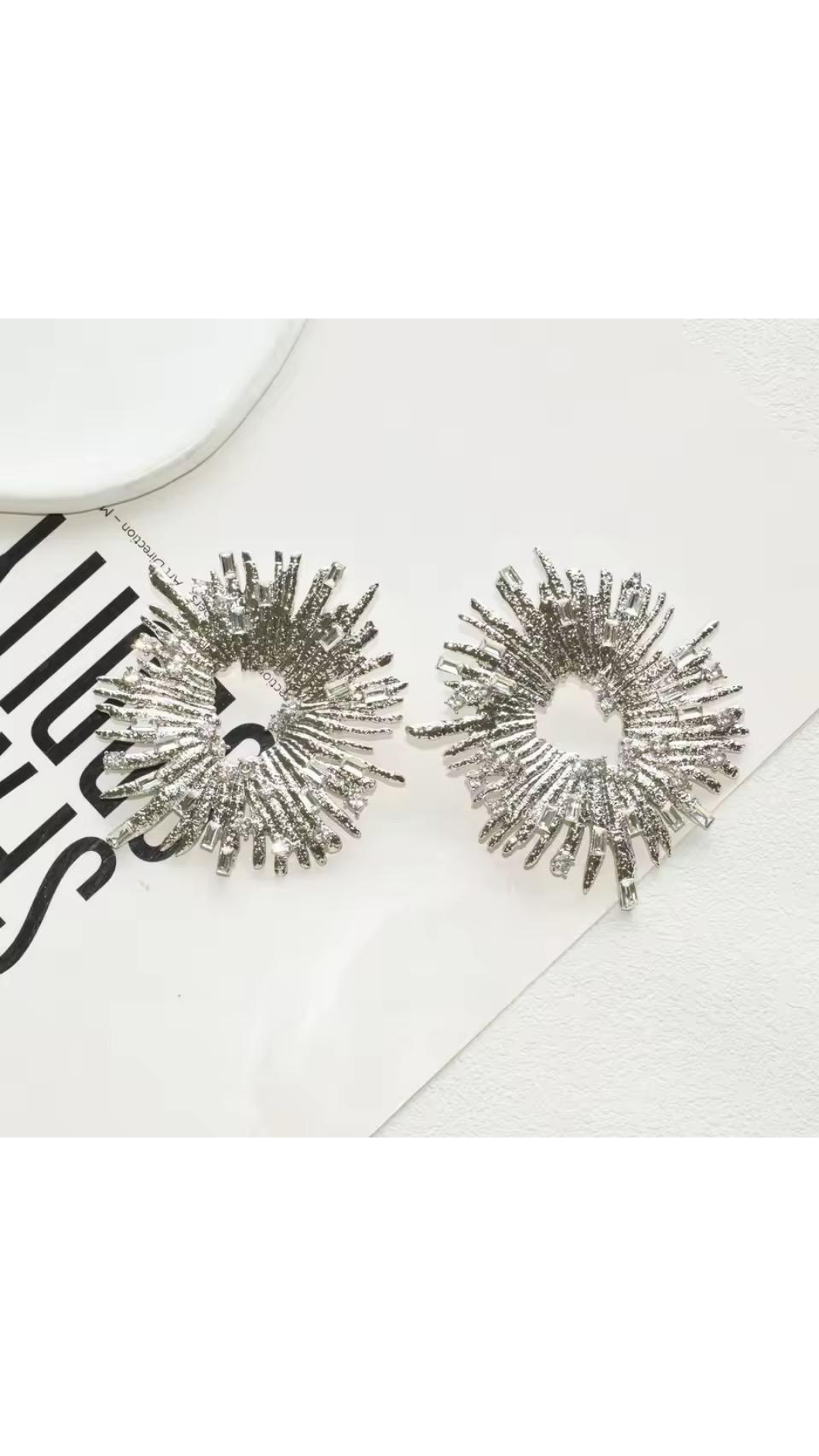 Sun earrings