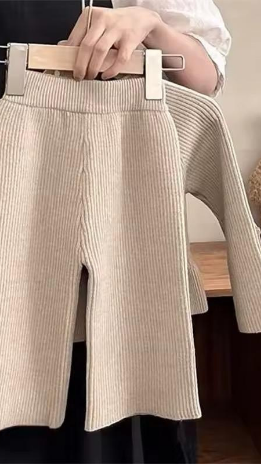 Bow Knit Pair
