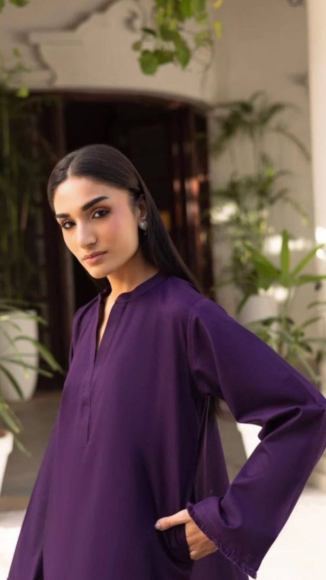 Naqsh Farshi Kurta Set
