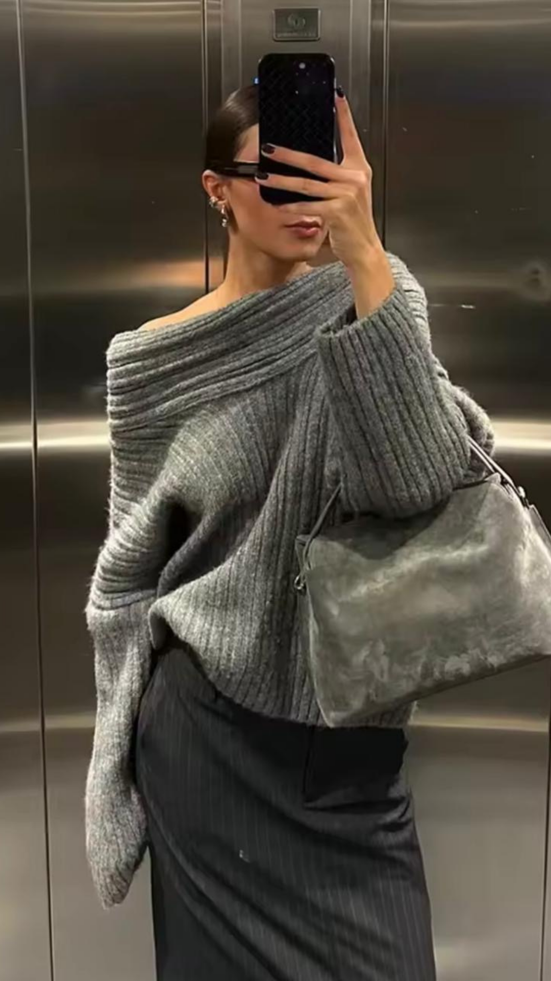 Nivora Sweater