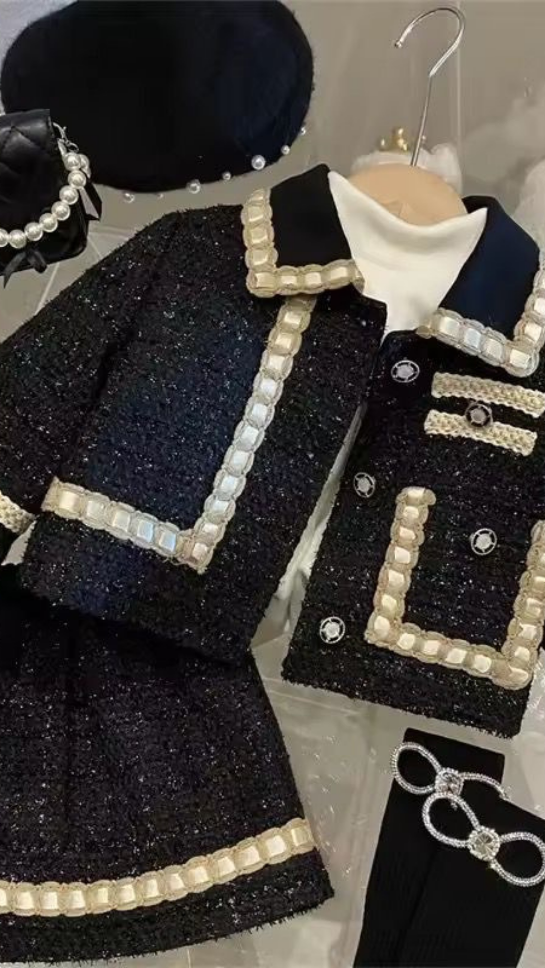 Snowflakes Tweed Set