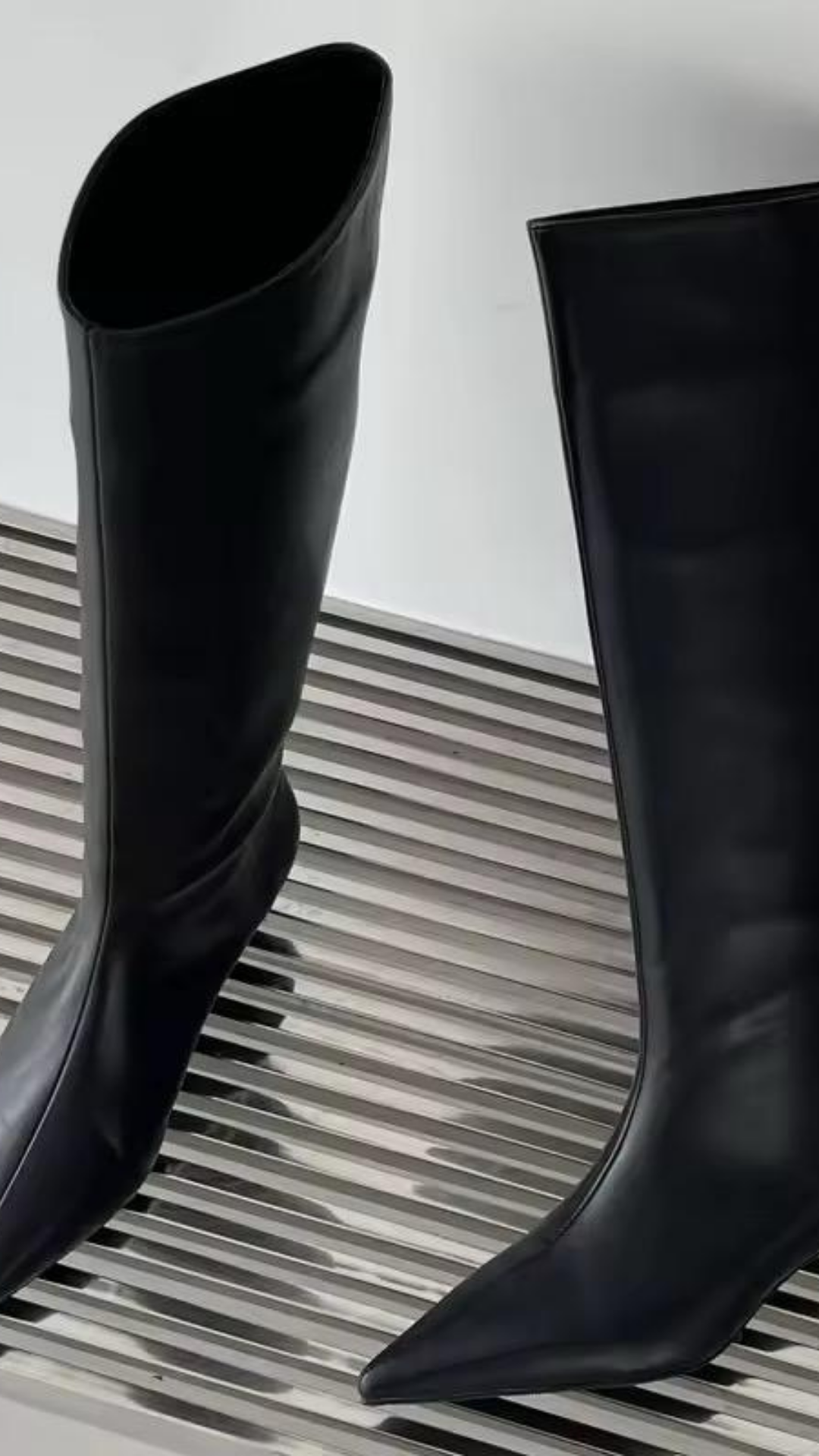 Elan Boots