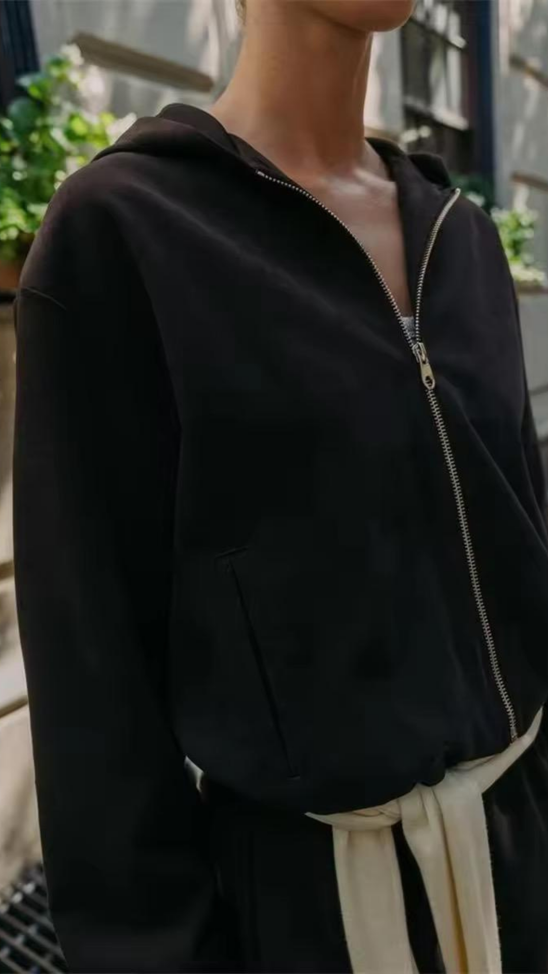 Noir Comfort Set