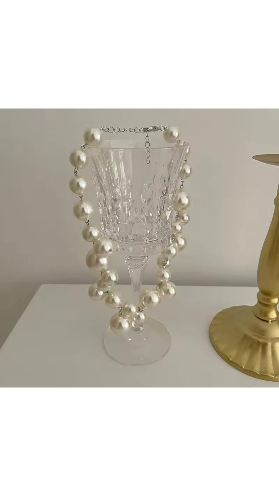 Lina pearl neck piece