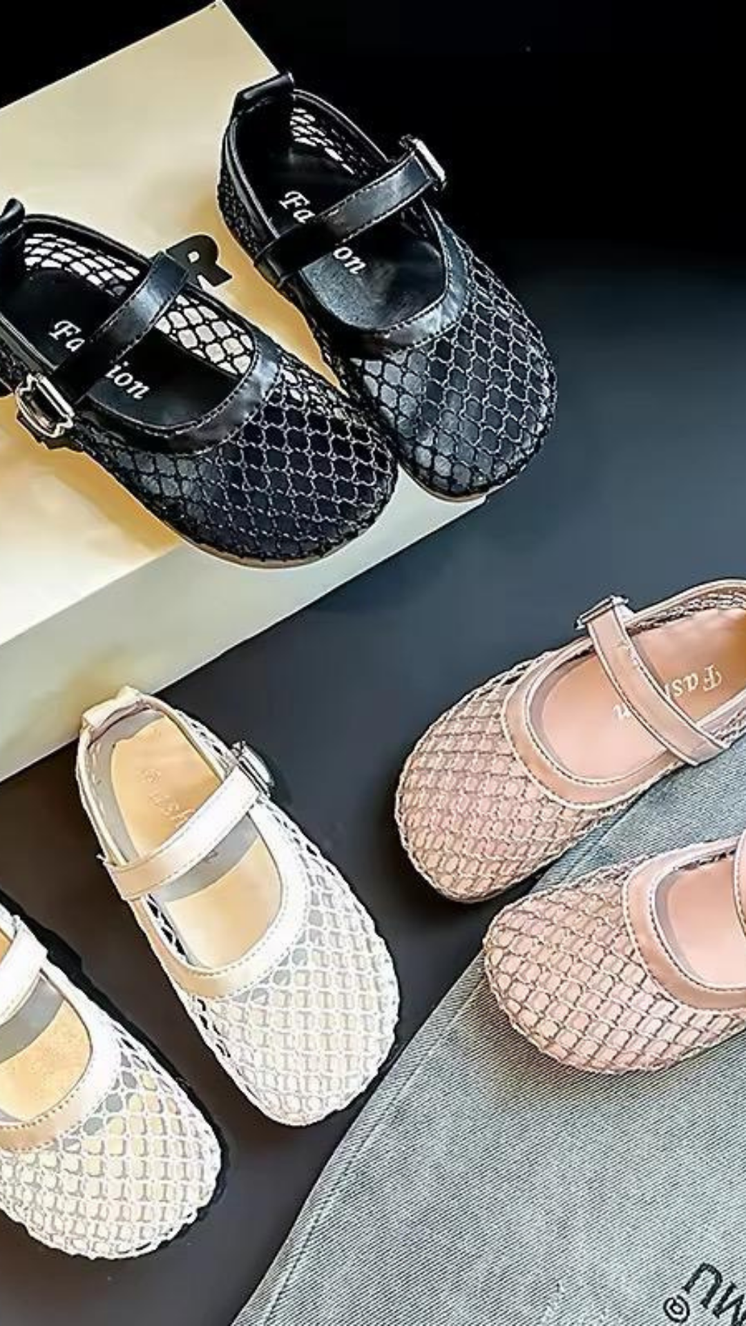Tiny tiara flats