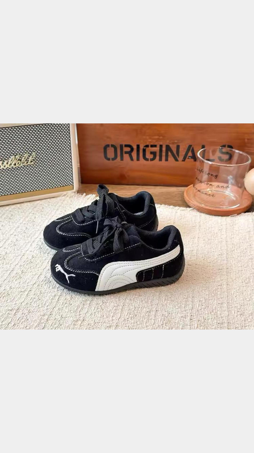 Unisex kids sneakers