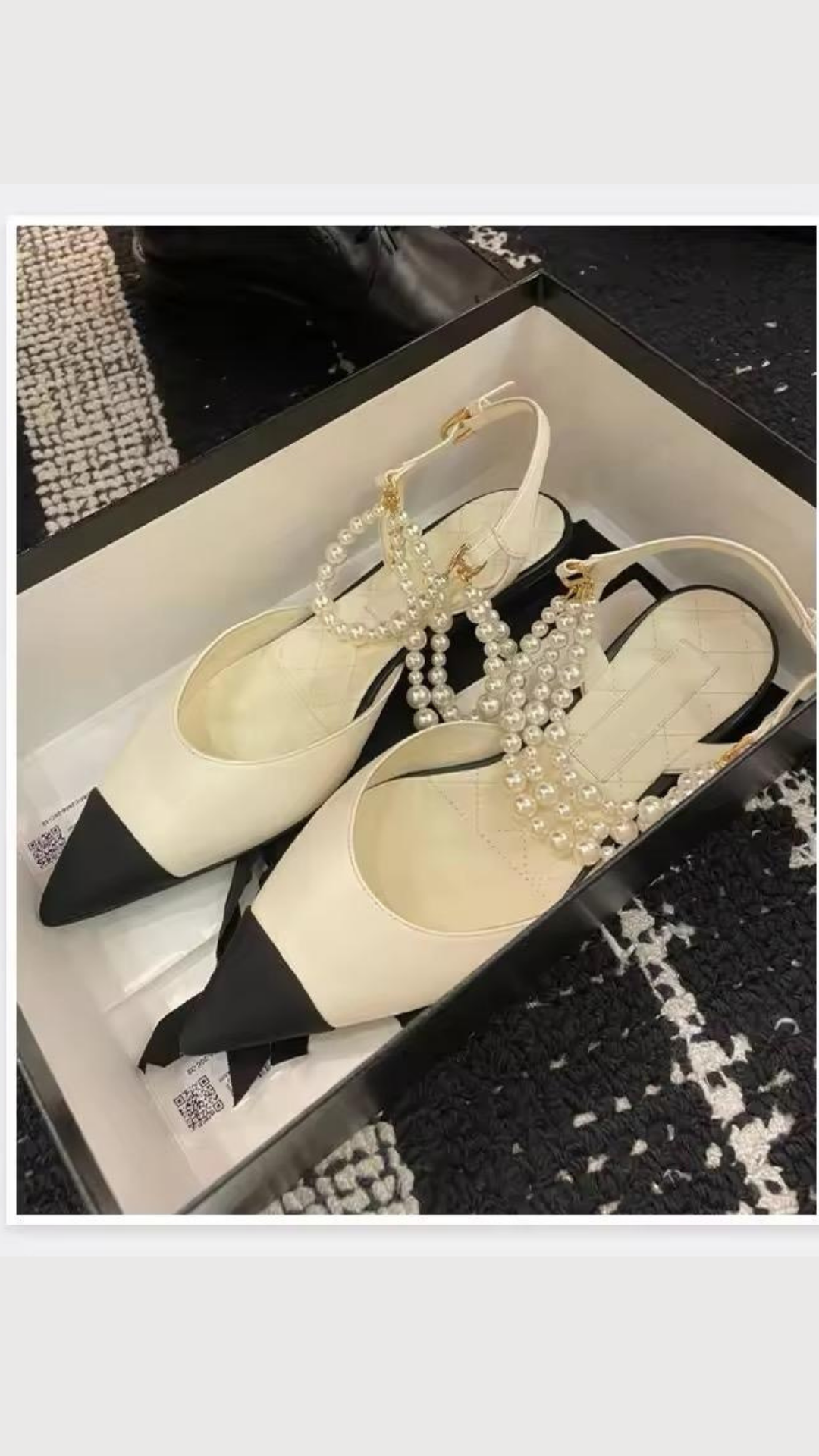 Bella Pearl Flats