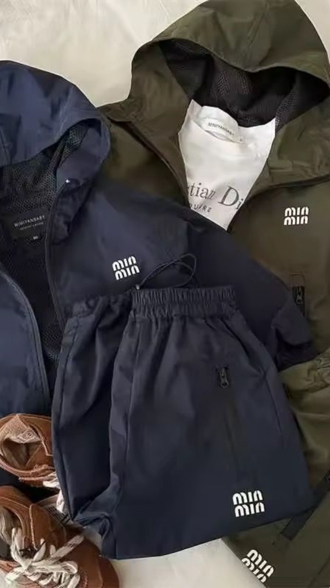 Hoodie Travel Set
