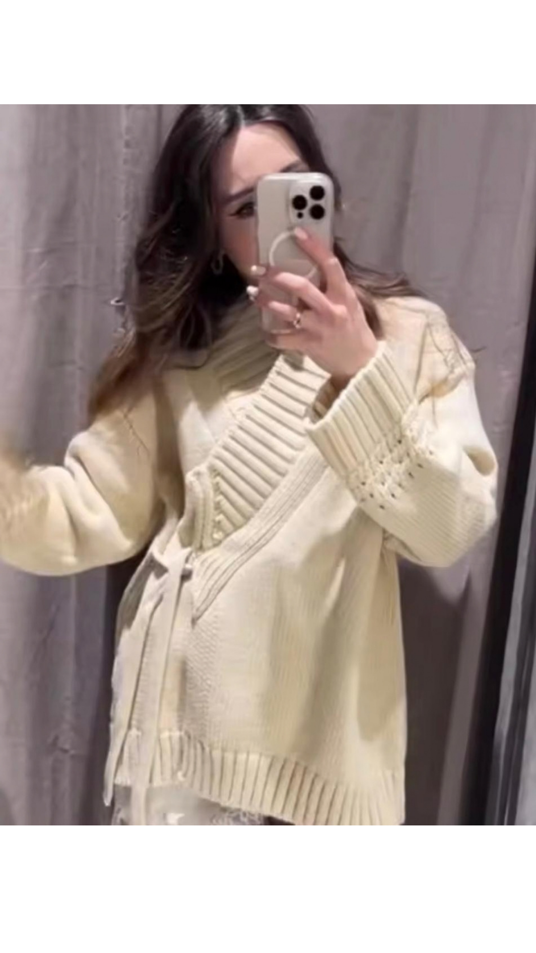 Taali sweater