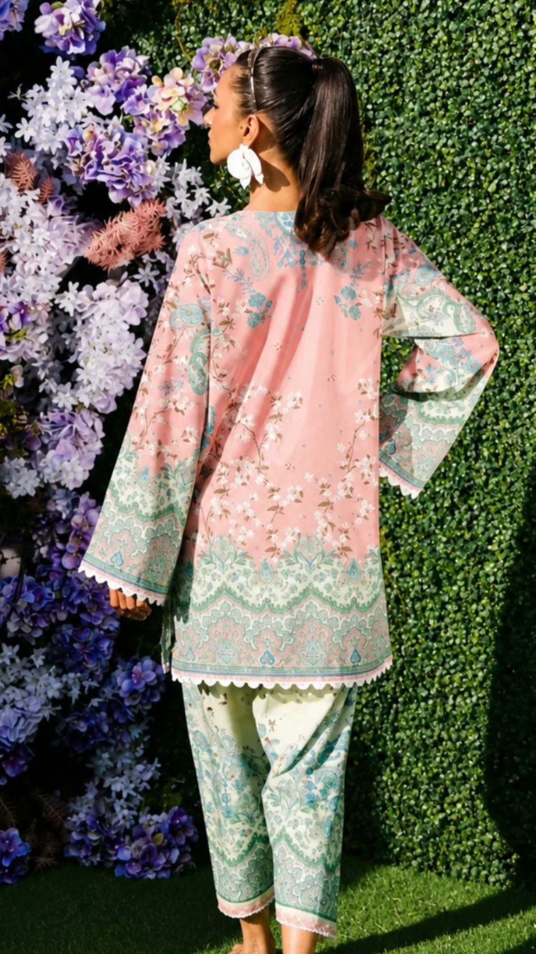 Husn Kurta Set