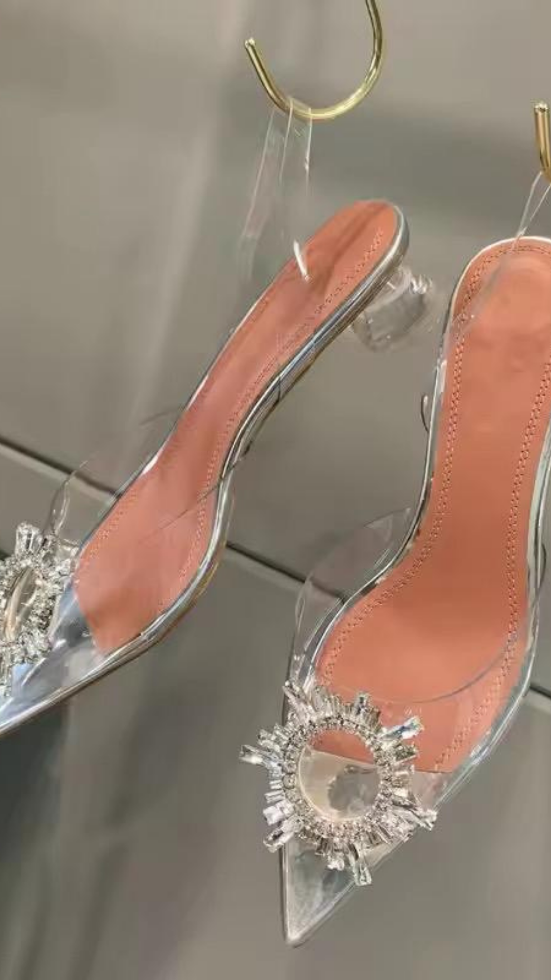 Naomi Flats