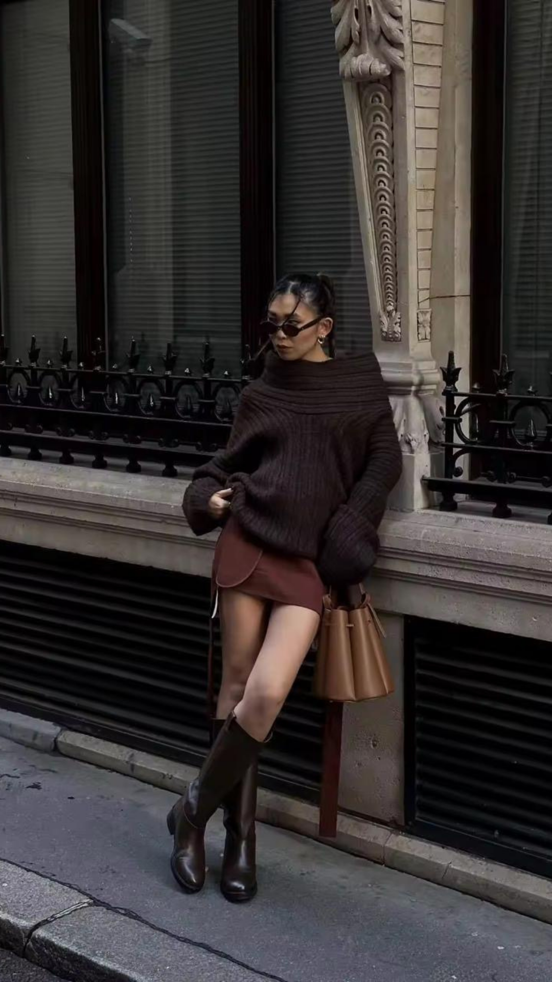 Nivora Sweater