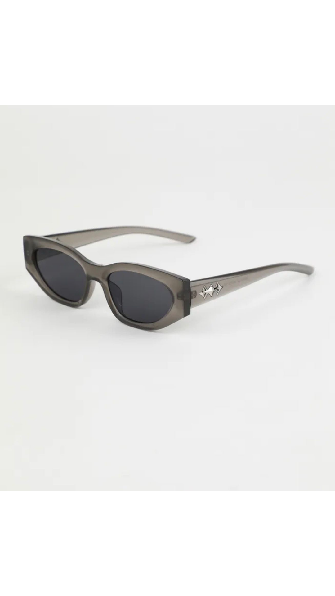 Star cat eye sunglasses