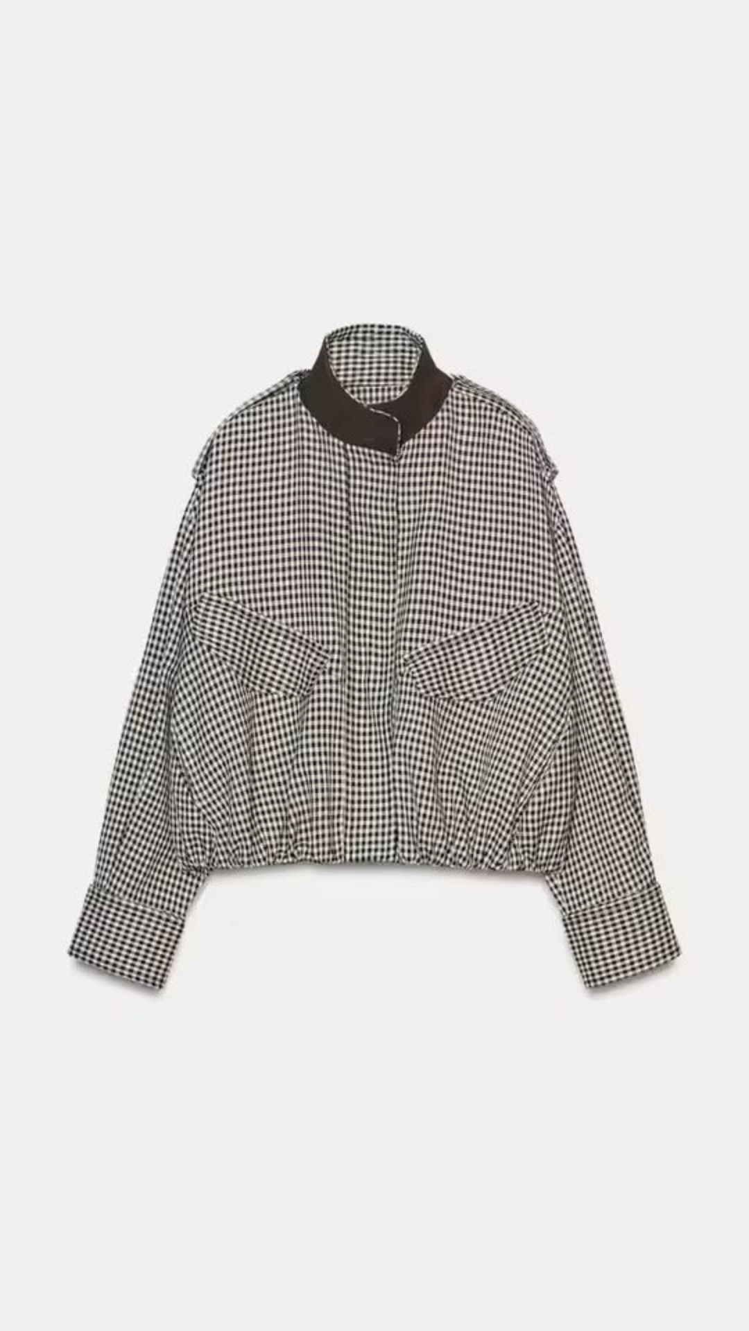 Checkered jacket and long skirt