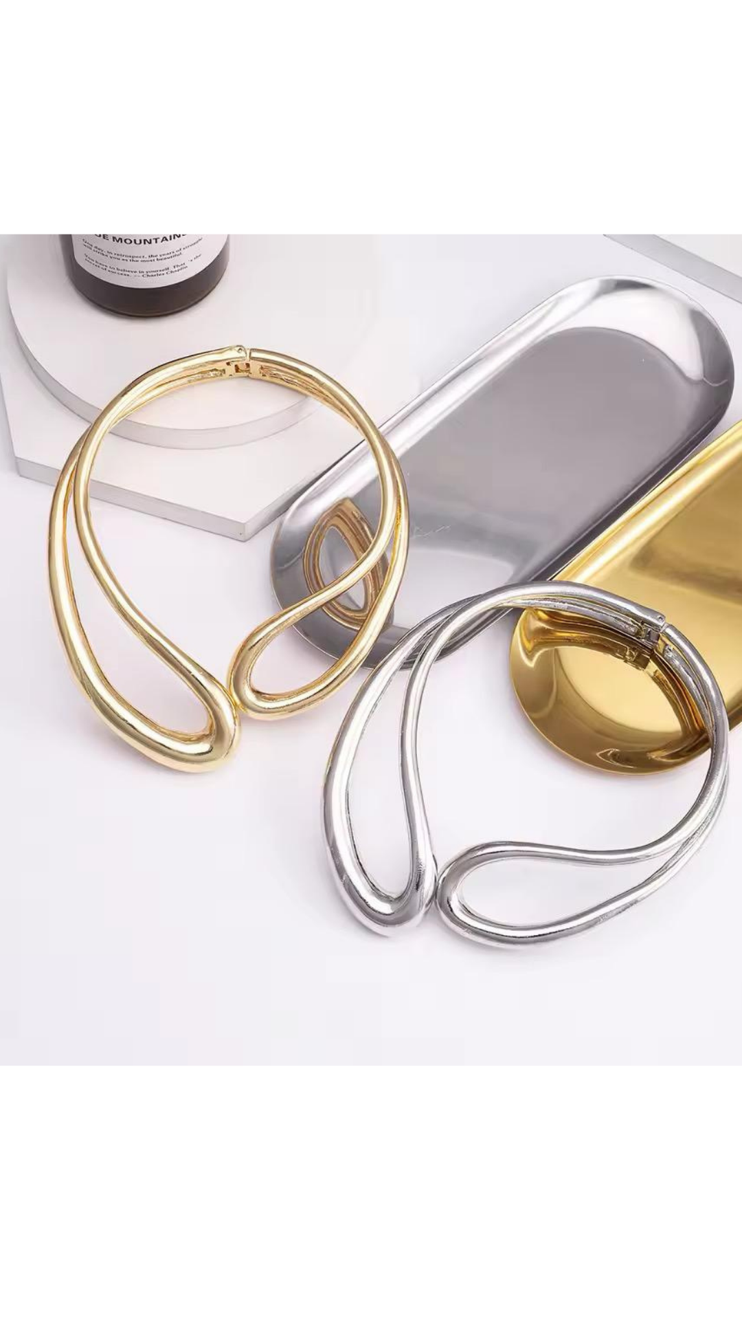 Ora Cuff