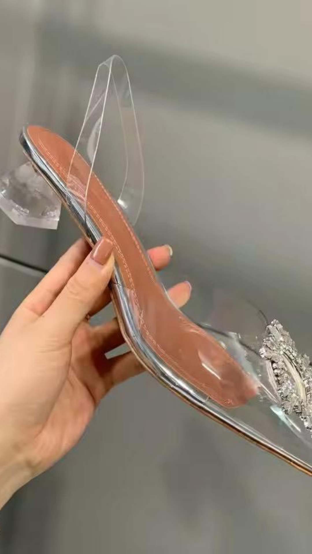 Naomi Flats