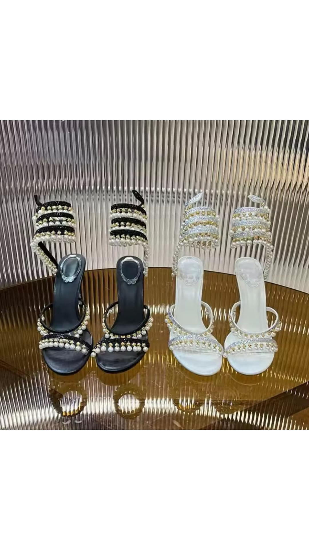 Ziggling heels