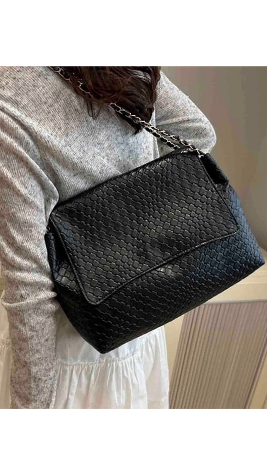 Flap quilted bag