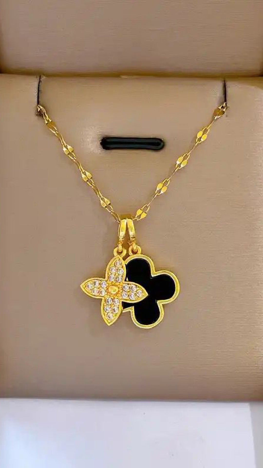 Flower Necklace