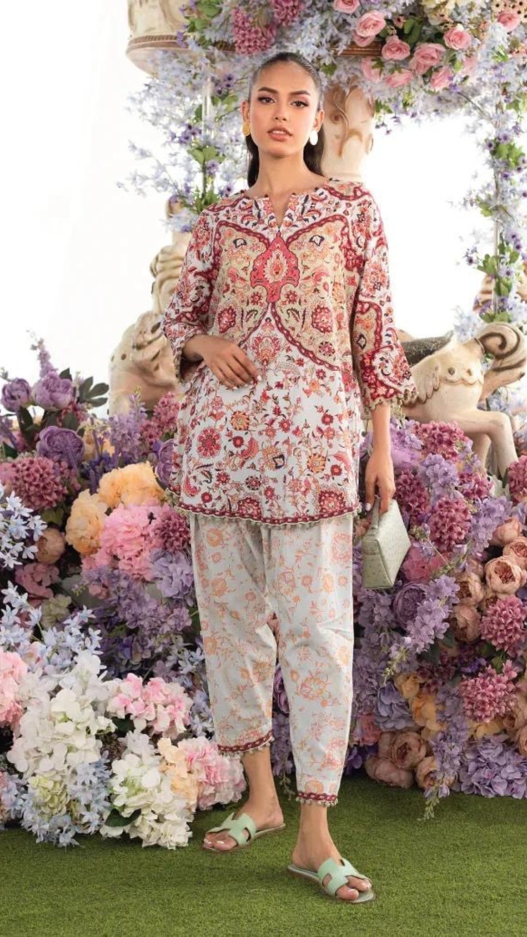 Blooming Kurta & Pant Set