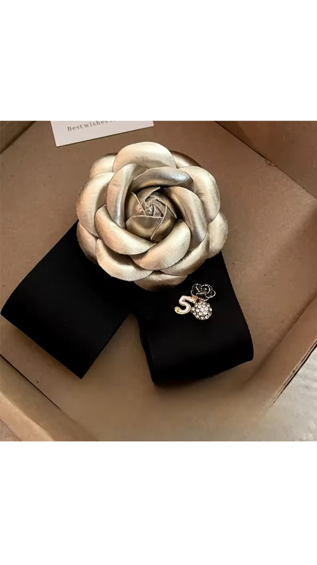 Luxe flora brooch
