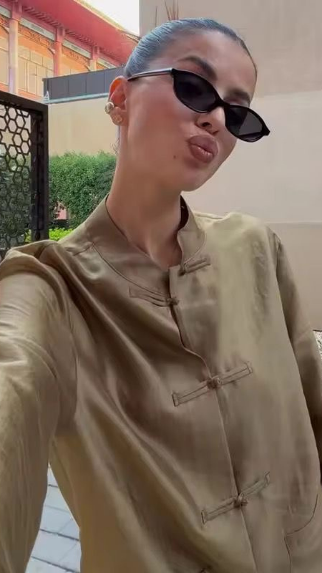 Long sleeve blouse
