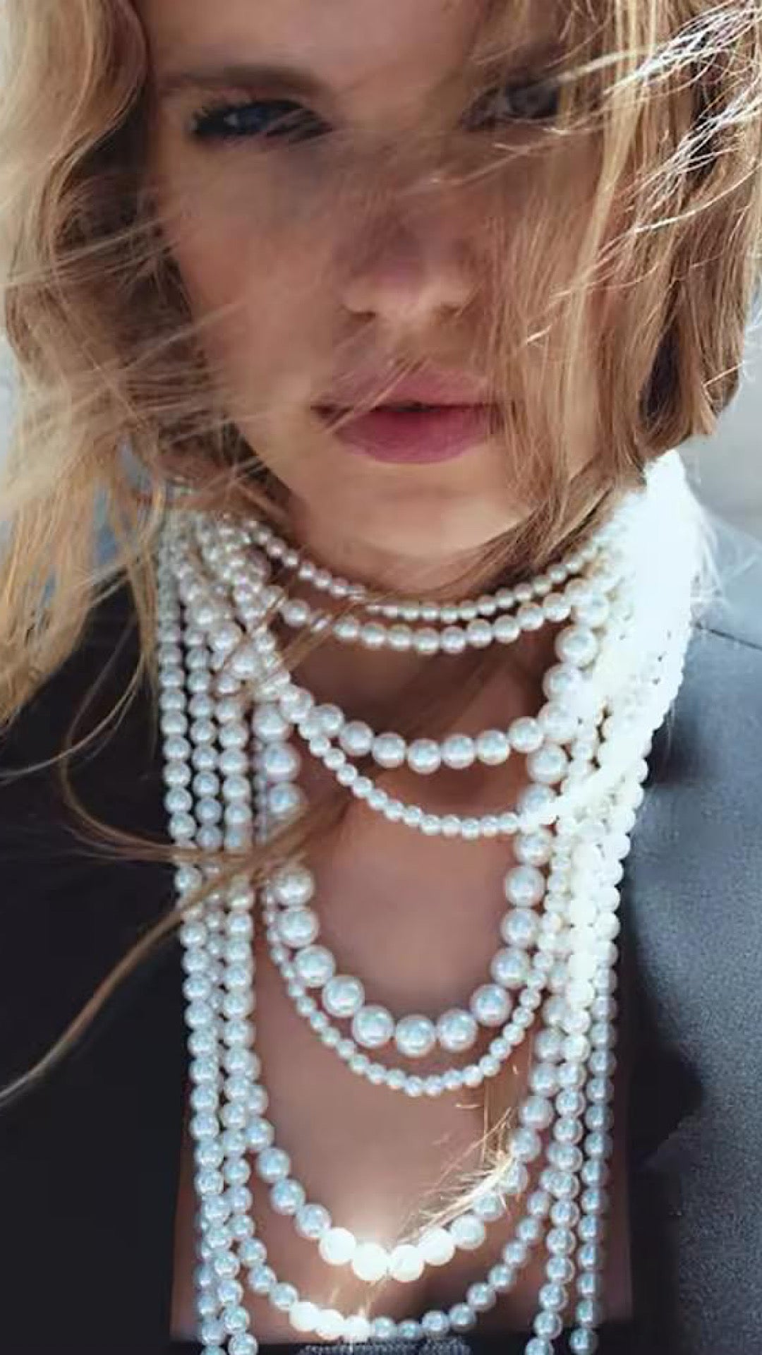 Gathered Neckpiece