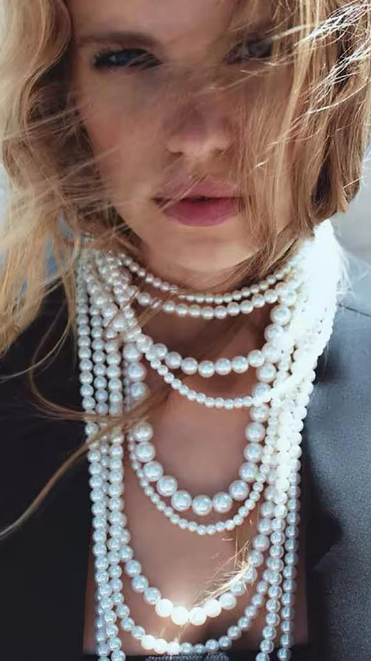 Gathered Neckpiece