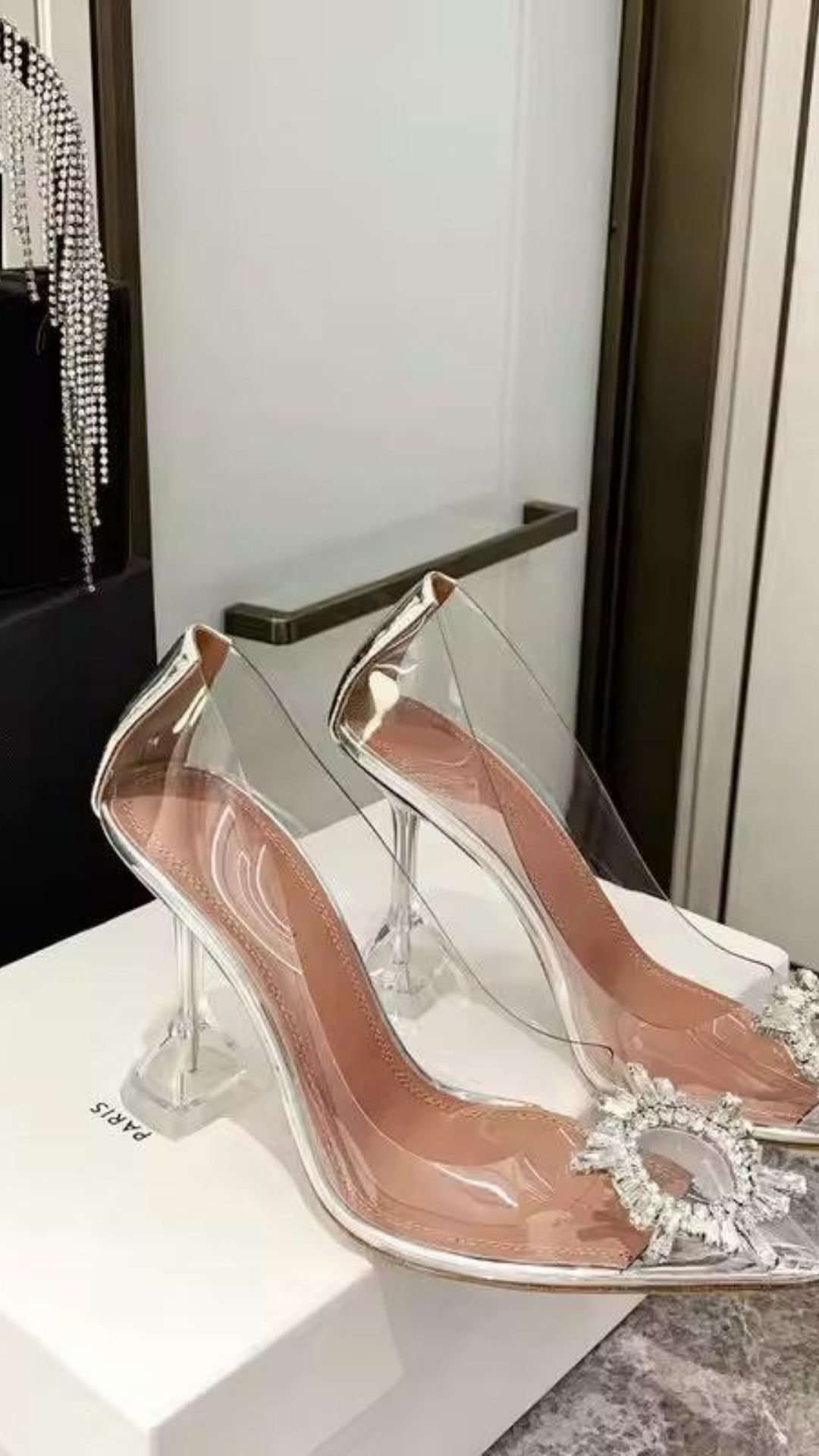 Aira Heels