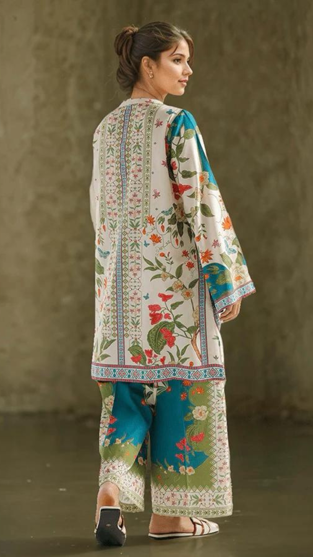 Floeraa Kurta & Pant Set