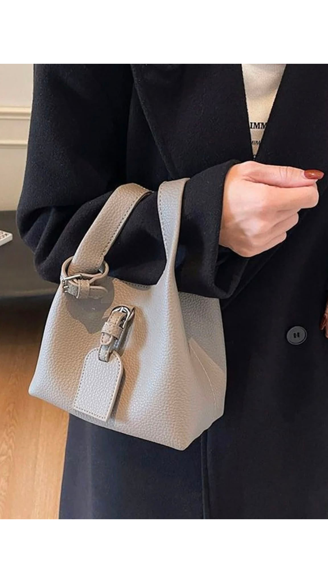 Buckle hand bag