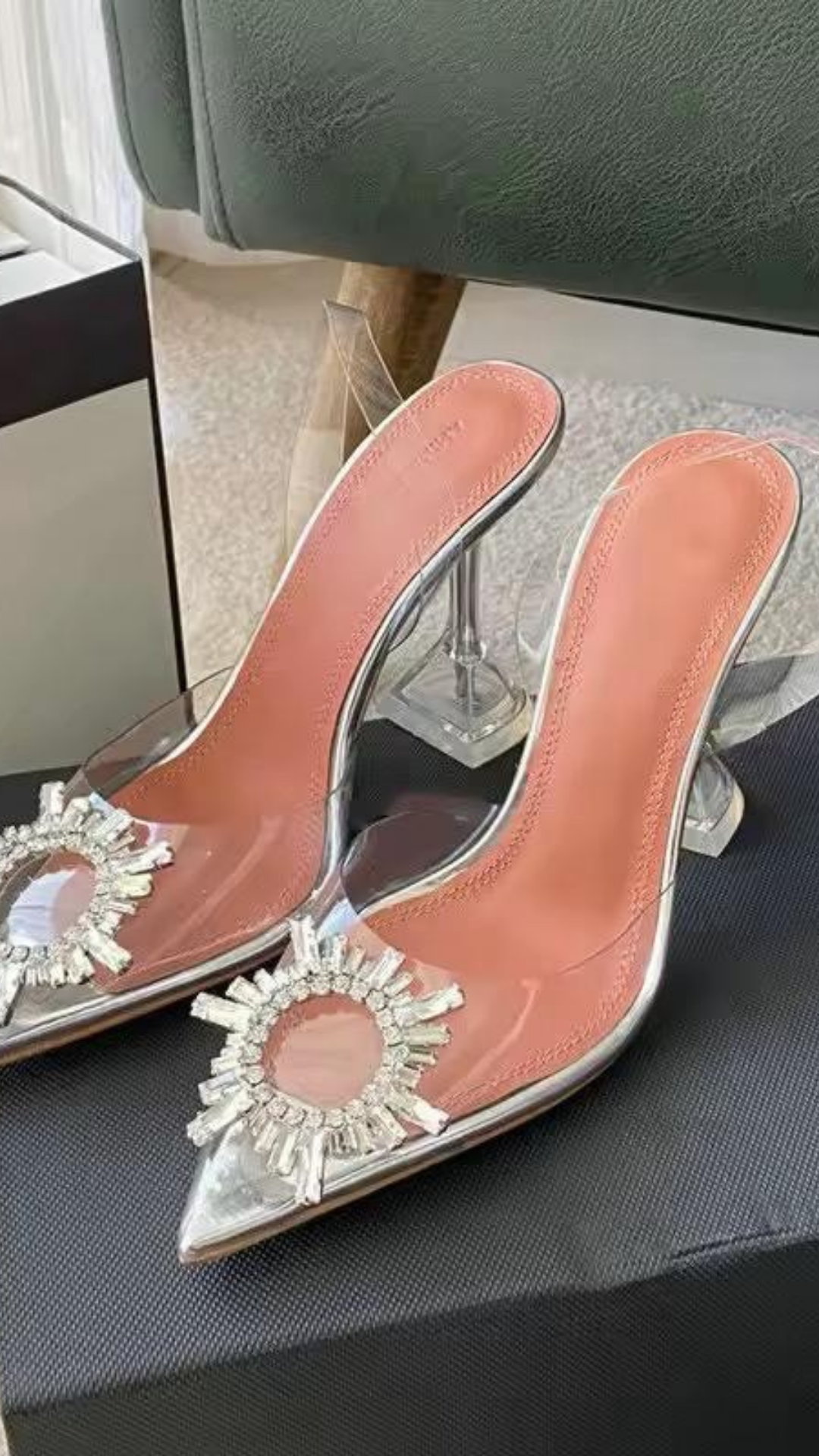 Aira Heels