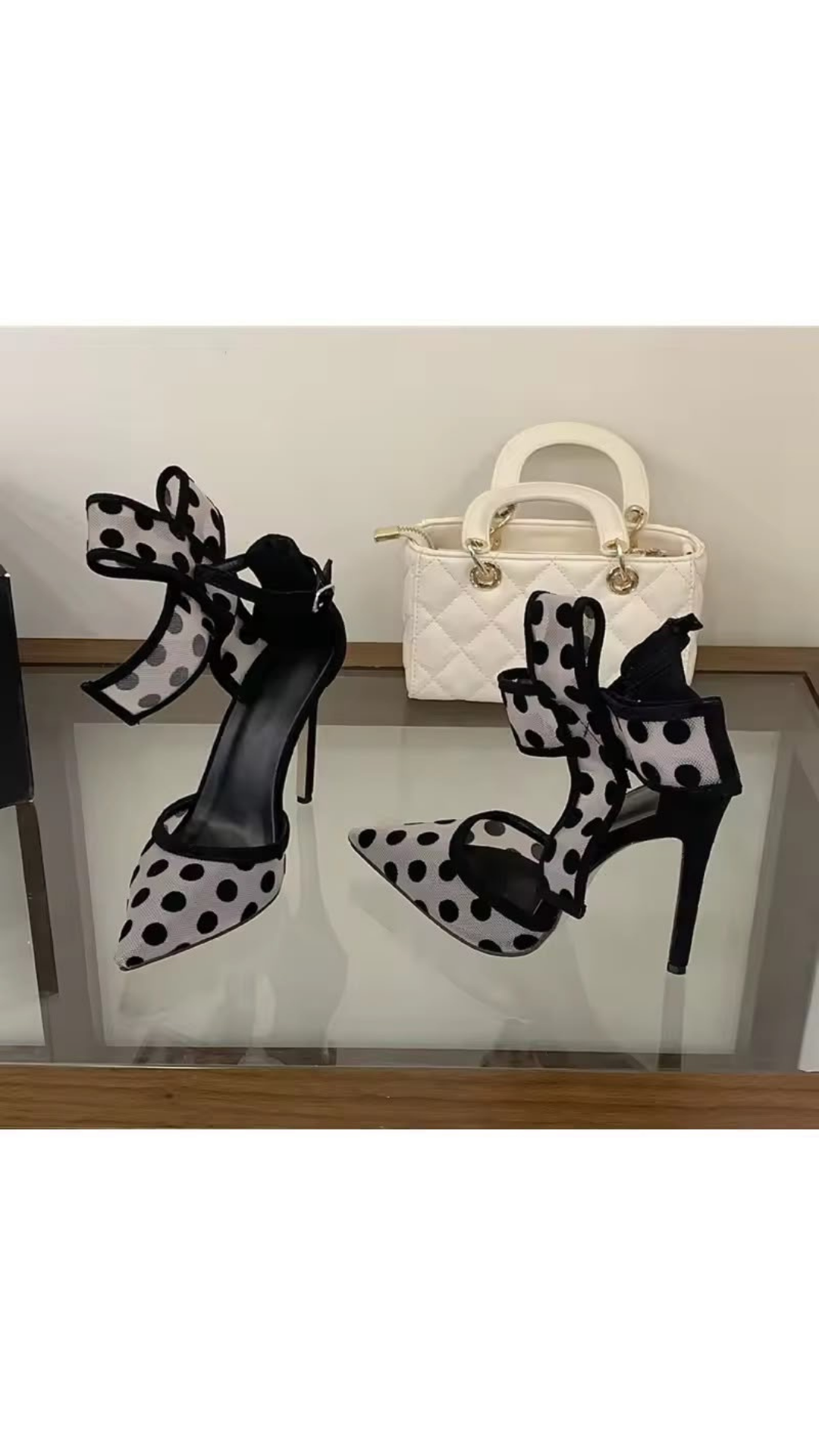 Polka dot bow heels