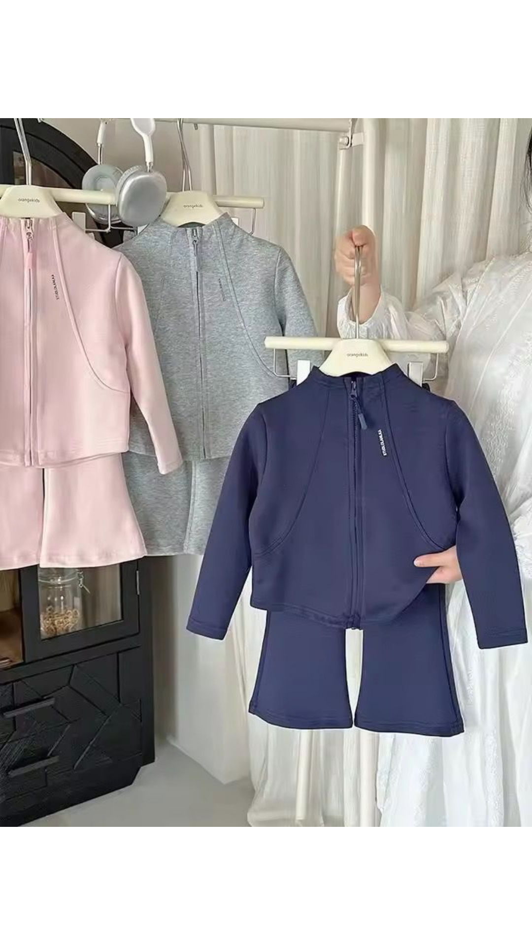 Bumble tracksuit