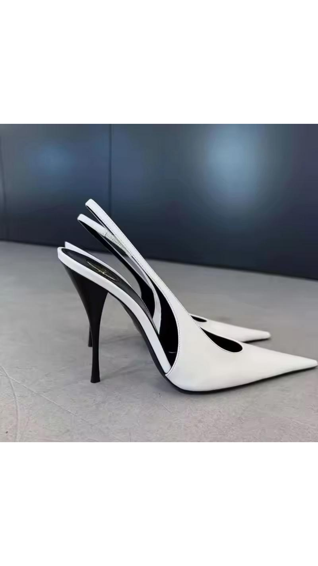Avora Heels