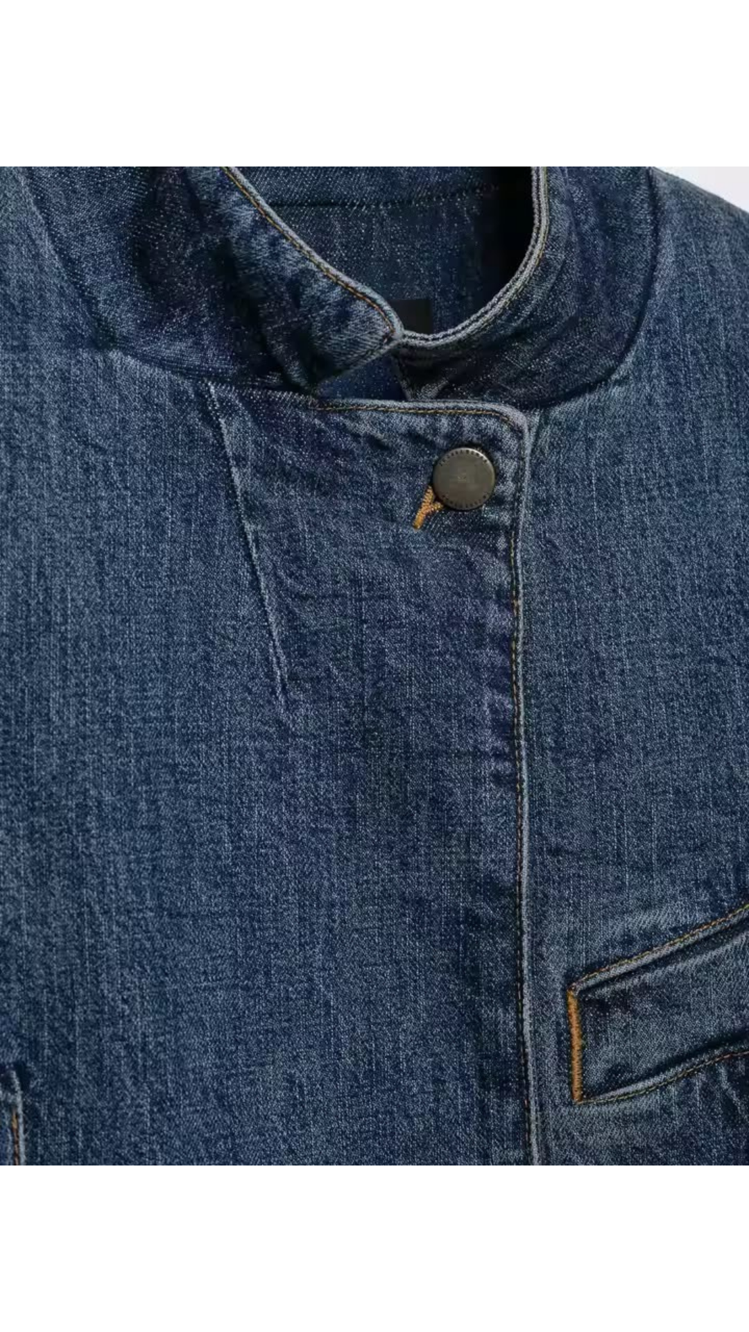 Crop denim jacket