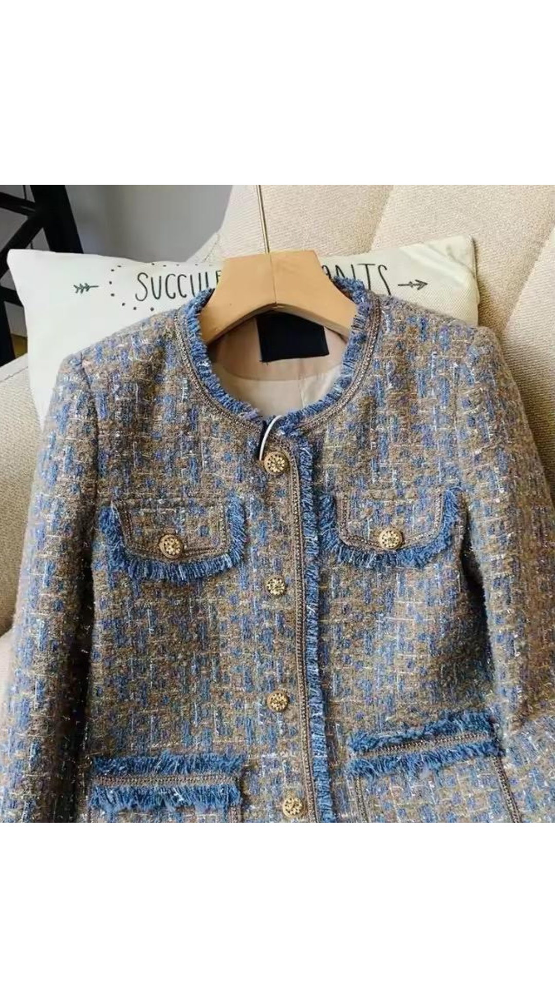 Emily tweed blazer